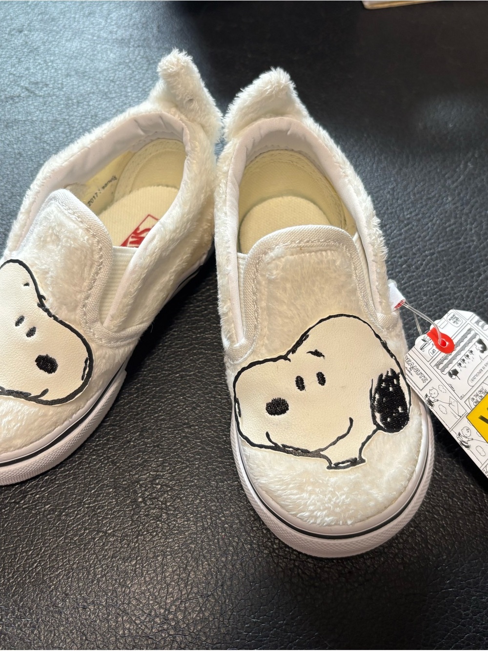 Vans Kids White Snoopy Fuzzy Slip-On Sneakers - Picture 1 of 6
